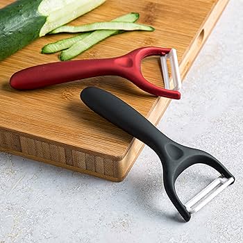 High Quality Plastic Peeler For Veggies