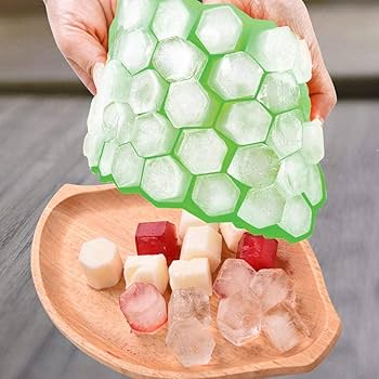 Stackable Honeycomb Ice Cube Tray With Lid