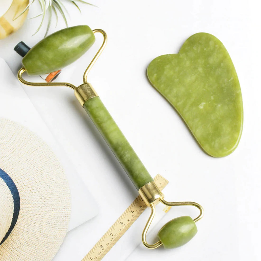 Jade Roller Set With Gua Sha – Skin Care