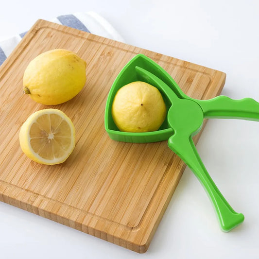 Simple Squeeze Juice Extractor